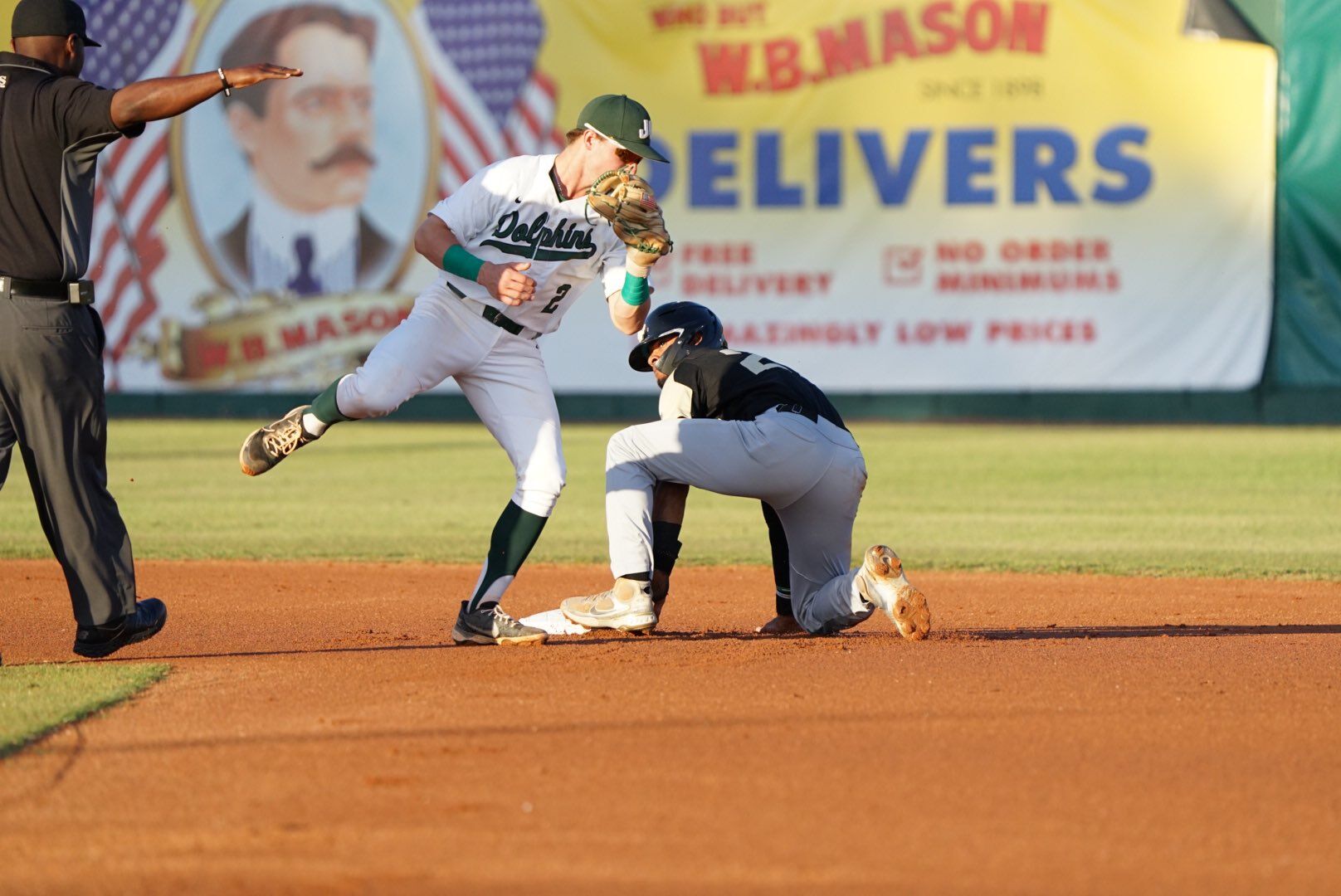 UCF baseball handles Jacksonville University easily on the road